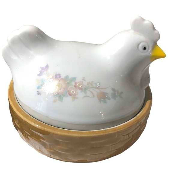 Vintage Hen On Nest Small Trinket Box Ceramic - Picture 1 of 10